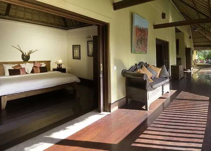Alamanda Villa *